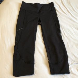 Cropped Black Lululemon Leggings